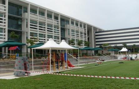 新加坡教育部为进一步推动学生“终身学习”，正在制定更多计划