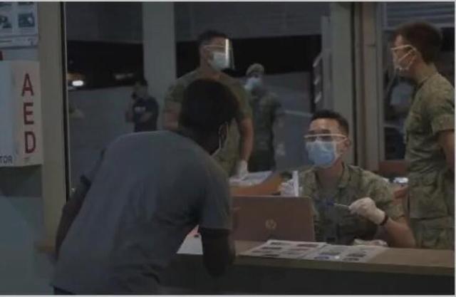 新加坡出動武裝部隊緩解醫療壓力，專家研究是否需增加追加劑