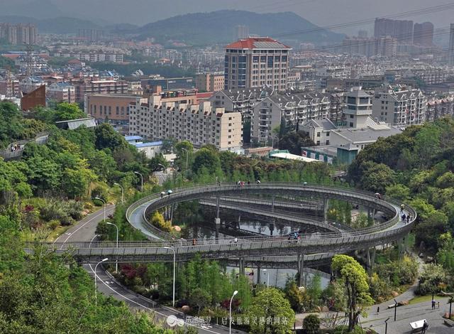 福州有條獲國際建築大獎的空中森林步道