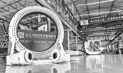 基建重器須有“中國芯”——記國産超大直徑盾構機研發團隊