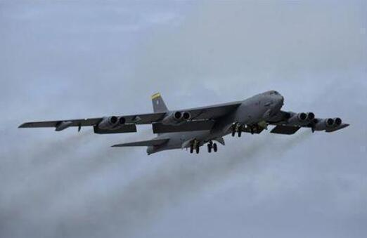 美方B-52轟炸機再到南海“例行訓練” 霍金遺作：世上沒有上帝