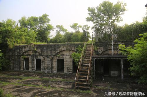 帶你看香港軍營︱昂船洲：美麗小島，恐怖巨獸