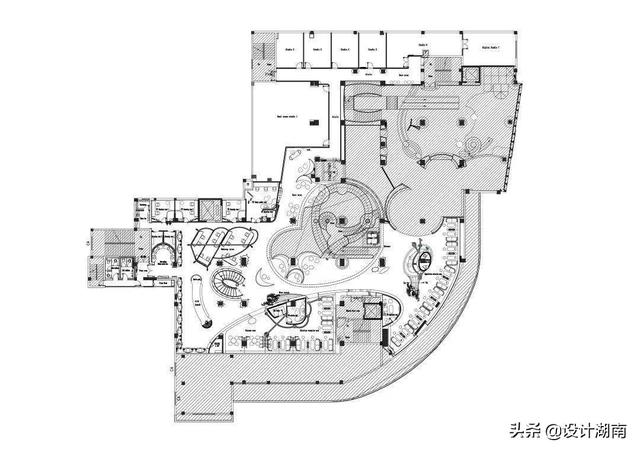 水木言设计作品：凤绫儿-中国风儿童摄影馆