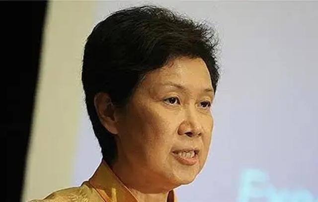 新加坡第一夫人，打脸台湾当局、嘲讽美国双标，她为啥这么刚？