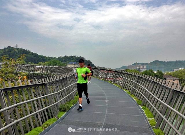 福州有条获国际建筑大奖的空中森林步道