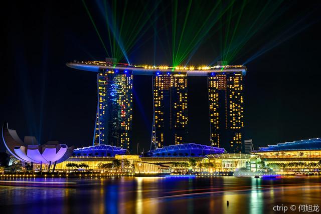 来新加坡，看免费的绝美灯光秀