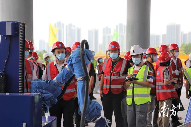 中新广州知识塔项目举办2022年工程建设行业绿色发展大会观摩会