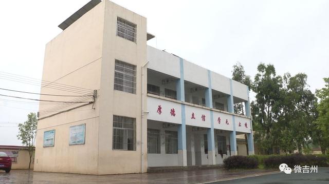 点赞！吉州区村小学生首次荣获国际双语演讲殊荣