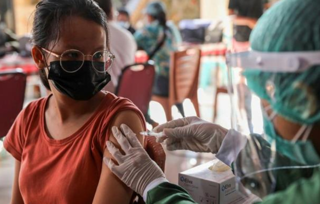 憑歐盟疫苗接種證書可入境新加坡，接種科興再打輝瑞防禦更猛