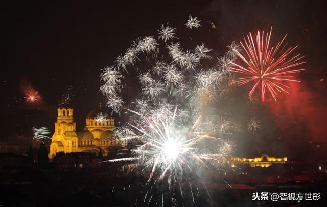 火树银花不夜天，全球用焰火迎接2019