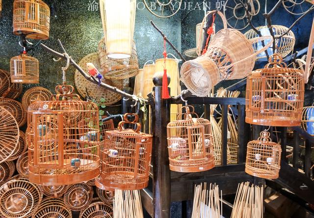 中国鸟笼之乡，鸟笼技艺已传承400多年，家家都以做鸟笼为生