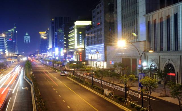 延安路和新加坡烏節路結成友好街區
