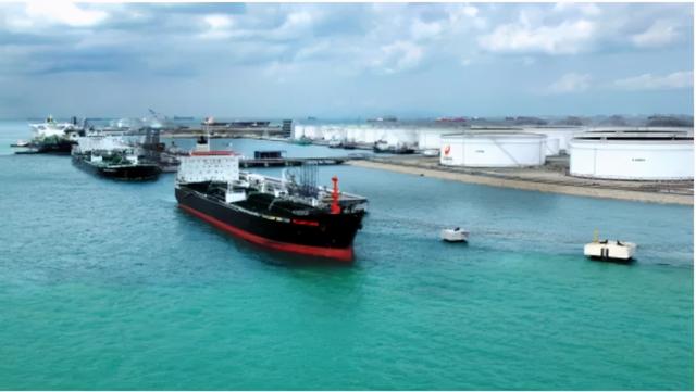 財務造假！新加坡"燃油大王"被債務淹沒！賣完碼頭賣船舶