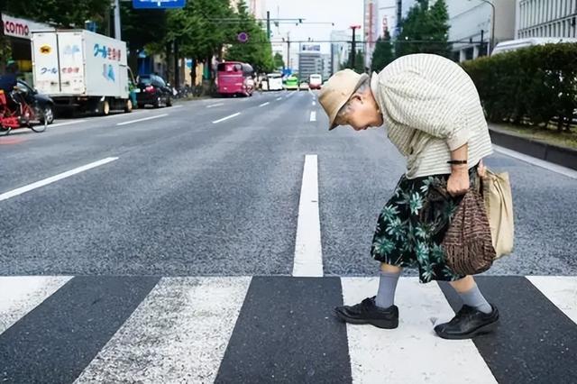 都说日本人长寿却不知为什么，终于等到学界大佬来揭秘底层原因了