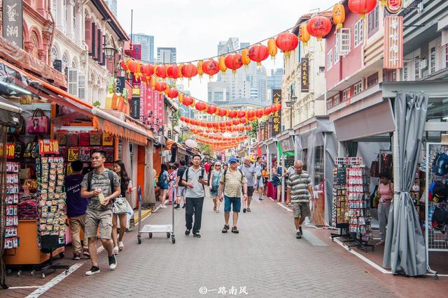 东南亚最迷你的小国新加坡，GDP超过马来西亚，是唯一的发达国家