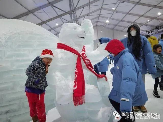 “在没有冬季的新加坡，我却在这里与孩子在雪地里玩耍”