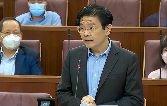 新加坡反对党质疑钱呢？准总理回怼：没闲钱！捉襟见肘！