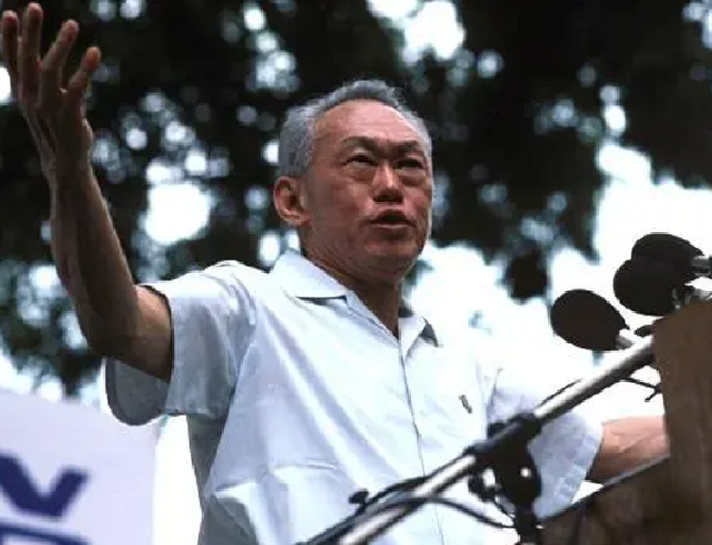 78年邓小平访问新加坡，李光耀：若你生在新加坡，我在中国会怎样