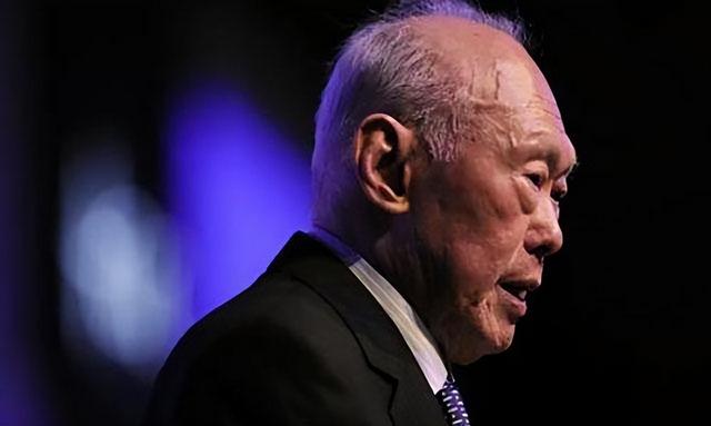 2015年，李光耀逝世，李家三代發言：李家該退出新加坡的政治舞台