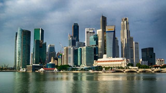 “小而美”的新加坡，为什么深受北上广深一线城市家庭的欢迎？
