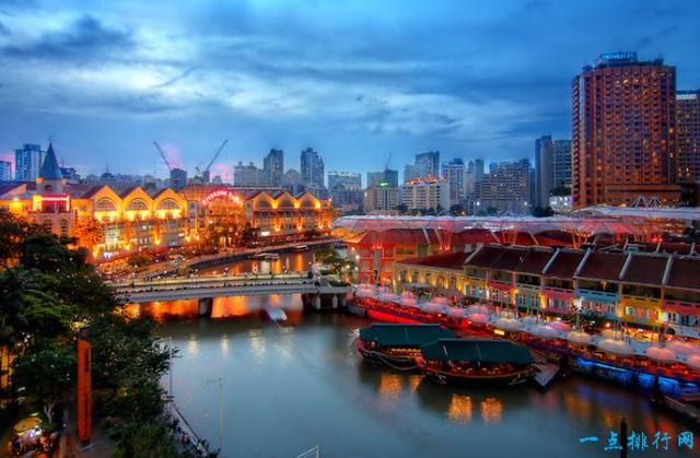 新加坡十大著名旅游景点，圣淘沙名胜世界是新加坡的一个旅游地
